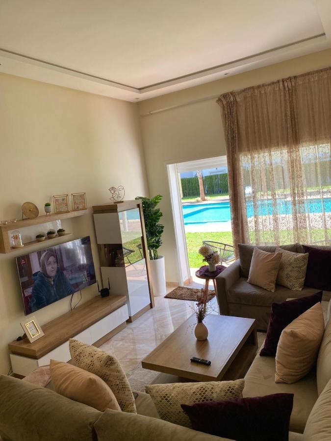 布兹尼盖Apparemment De Luxe Vue Piscine公寓 外观 照片